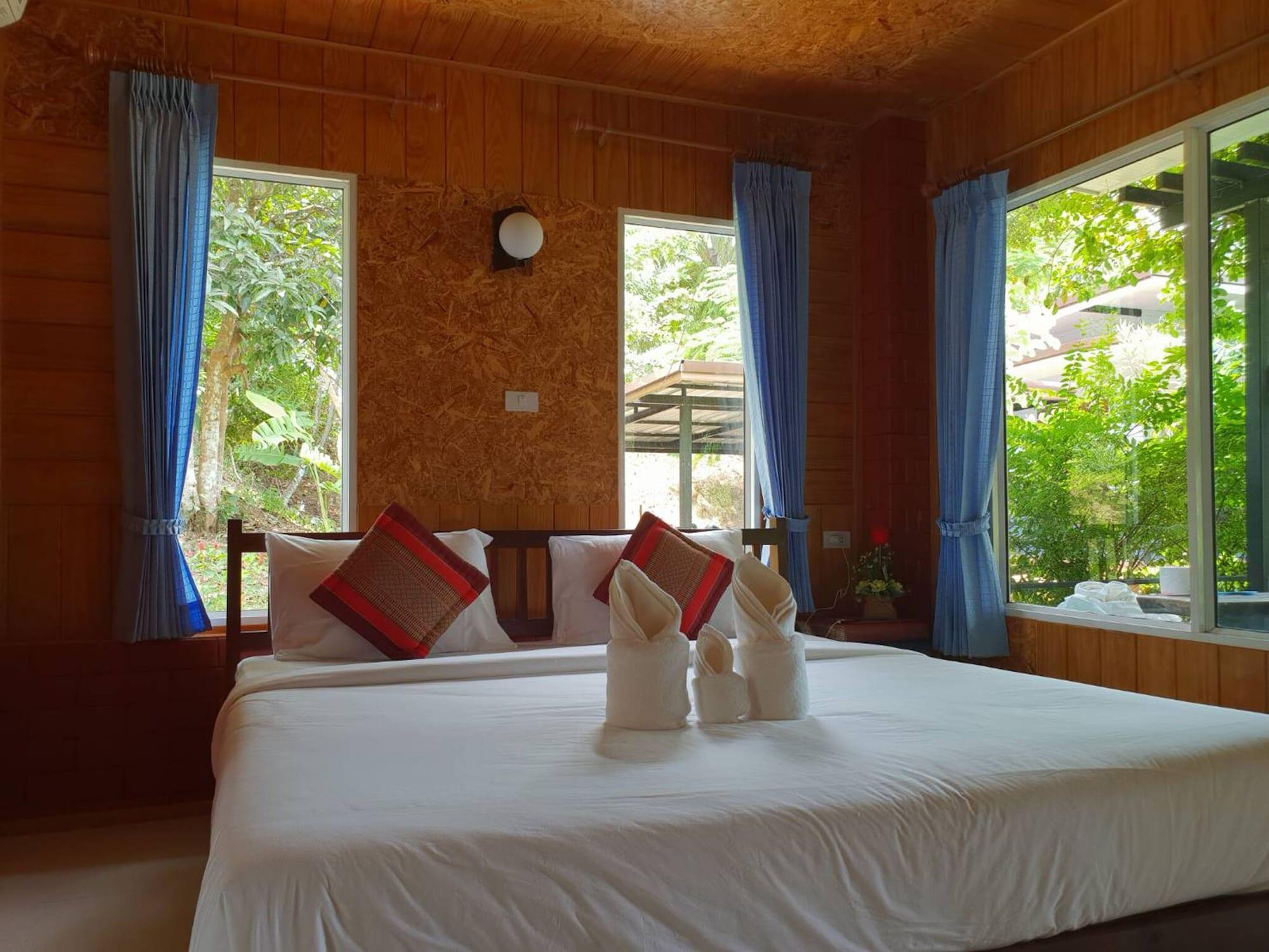 Baan Suan Hill Resort Ban Tha Khun Exteriér fotografie