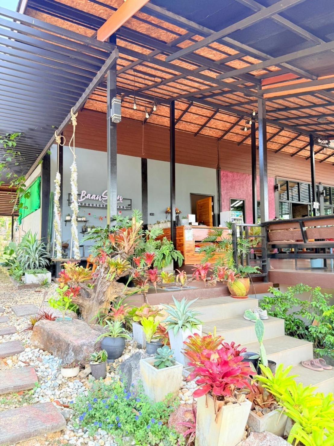 Baan Suan Hill Resort Ban Tha Khun Exteriér fotografie