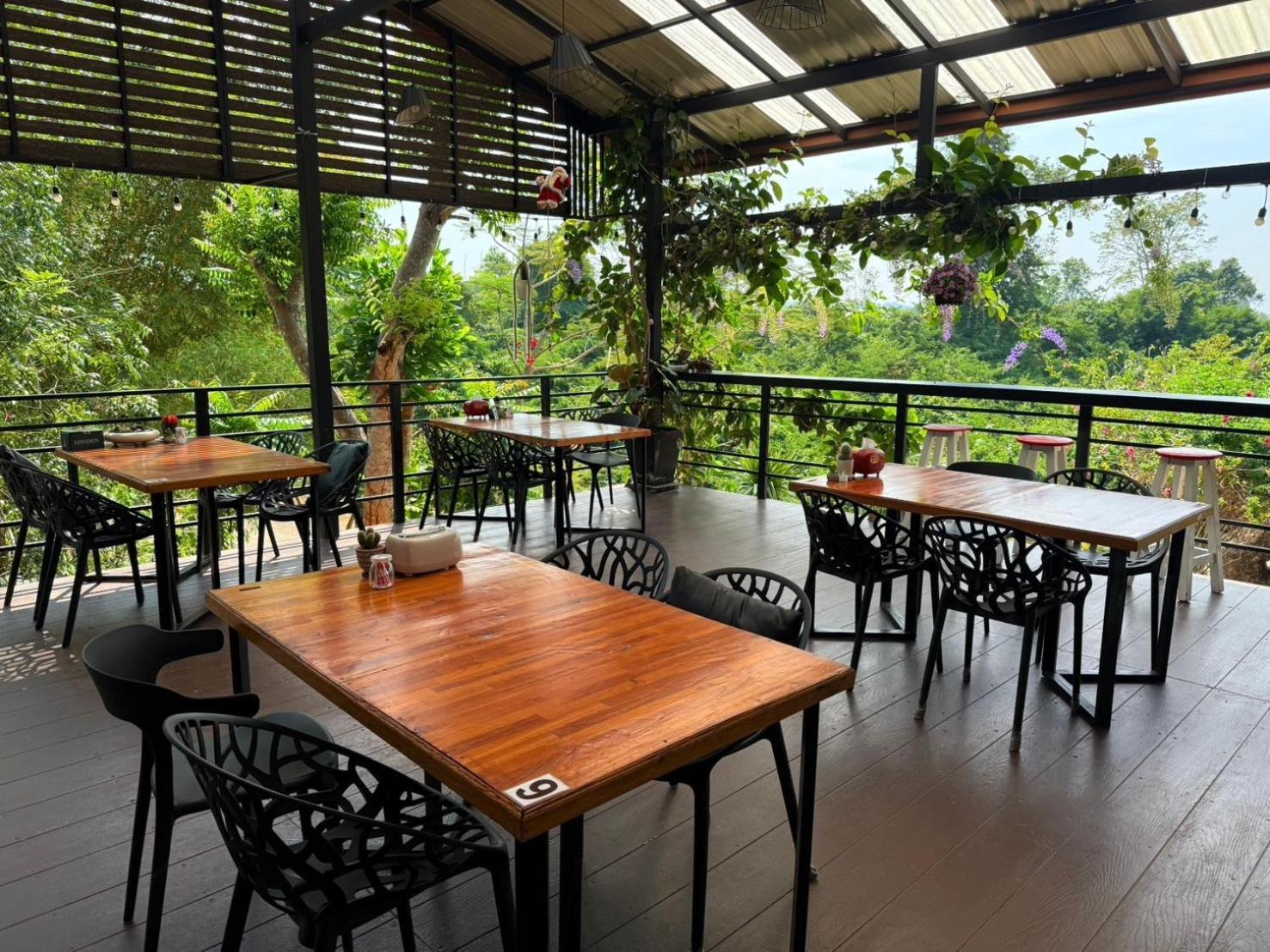 Baan Suan Hill Resort Ban Tha Khun Exteriér fotografie