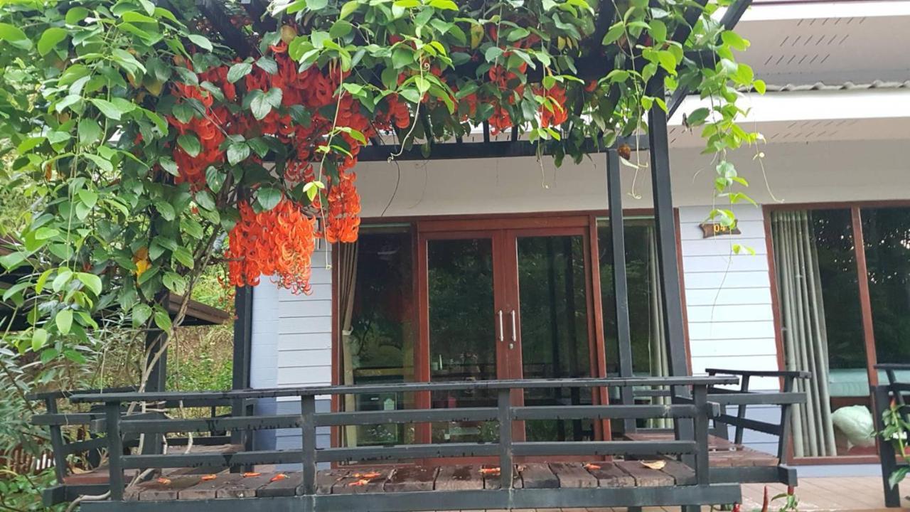 Baan Suan Hill Resort Ban Tha Khun Exteriér fotografie